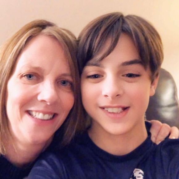 Meet your Posher, Cindy - Picture 1 of 1